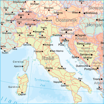 kaart van Europa  (landen en hoofdwegen)